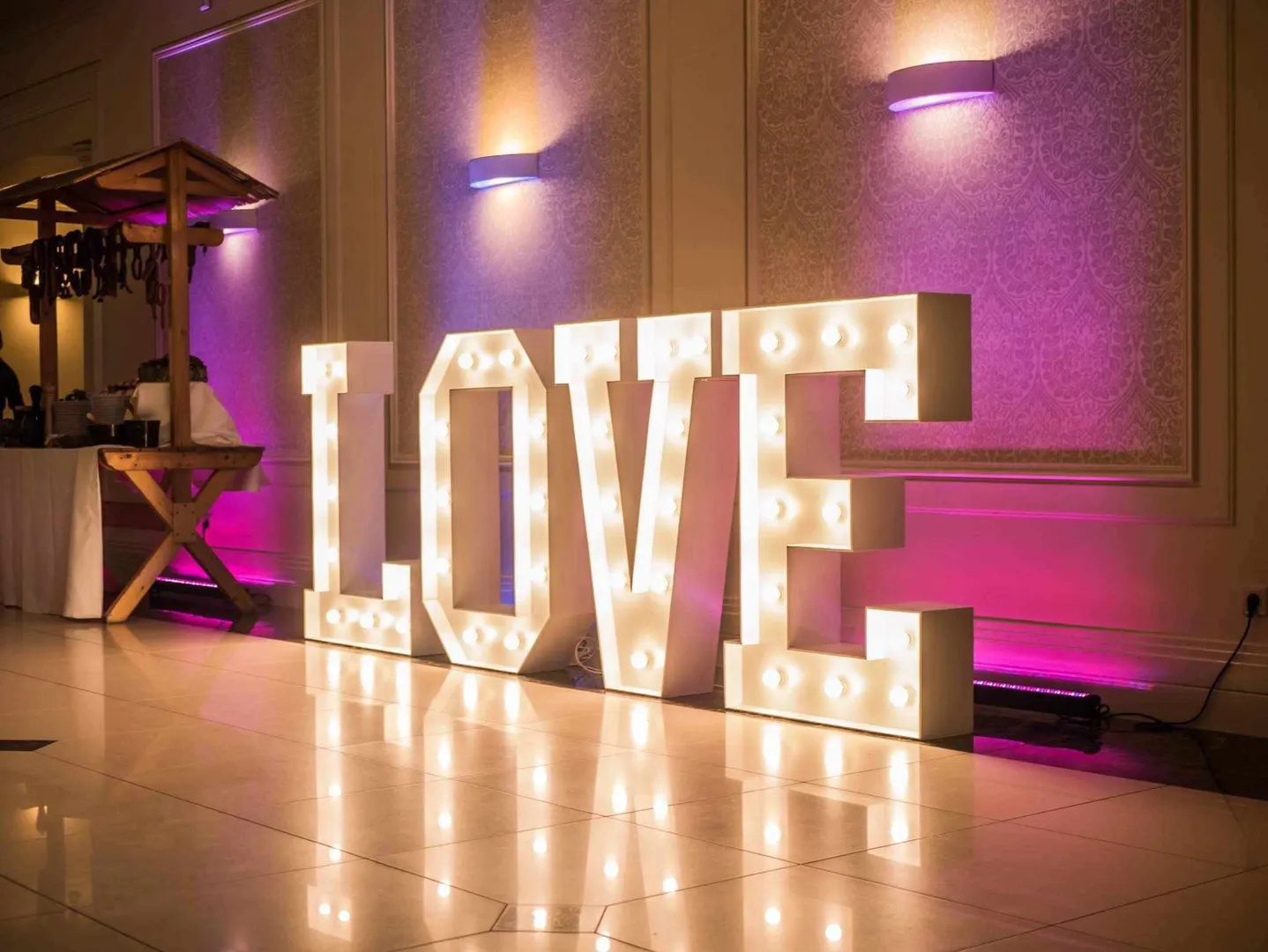 Napisy LED na wesele